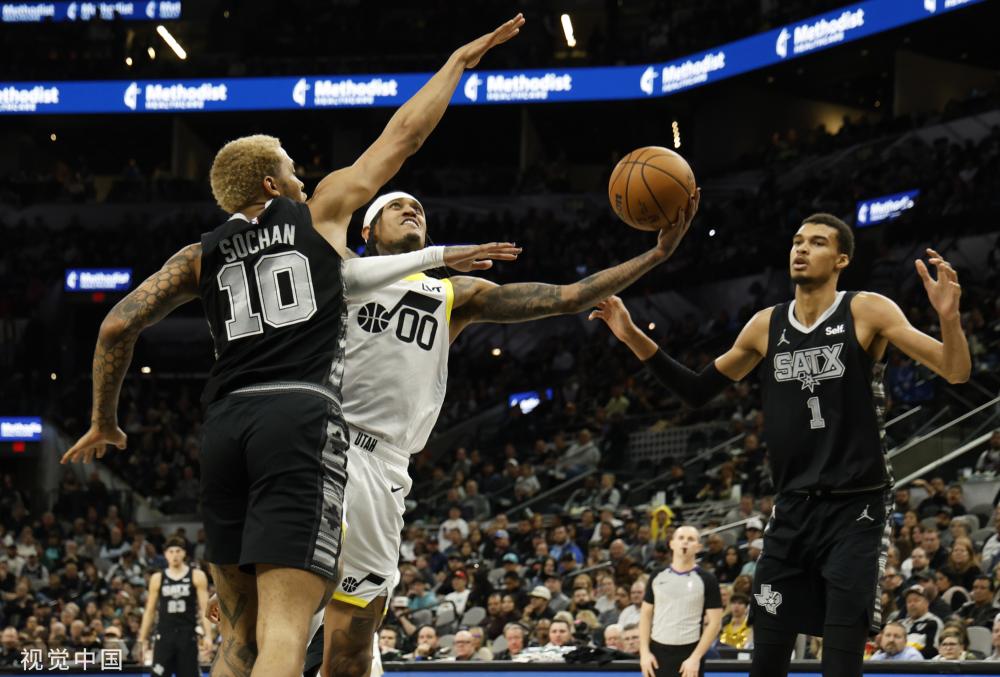 拉强调的 拉强调的