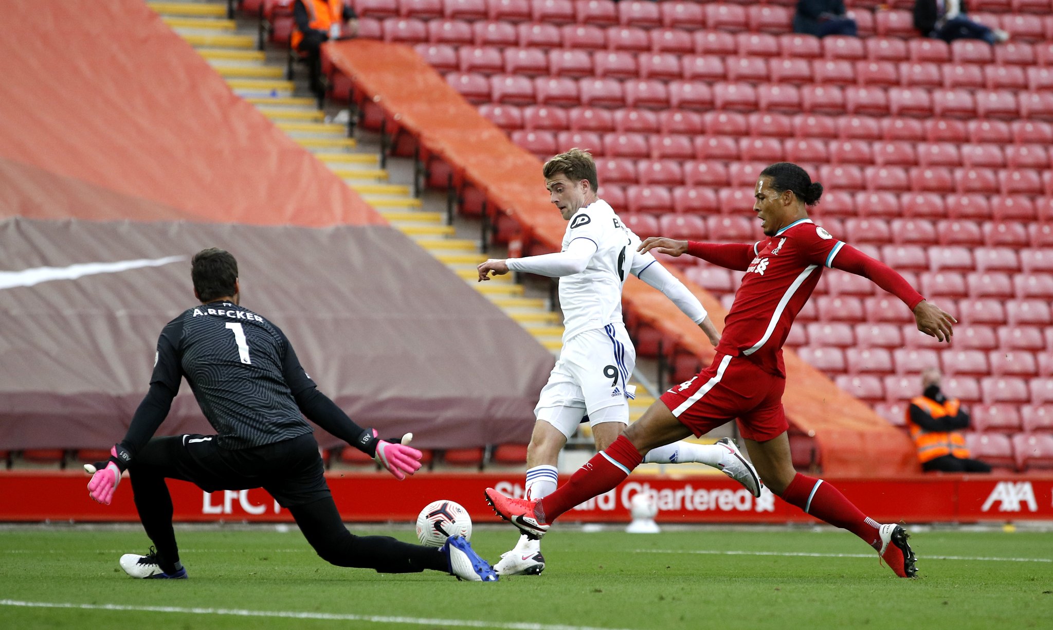 还展示了他 还展示了他