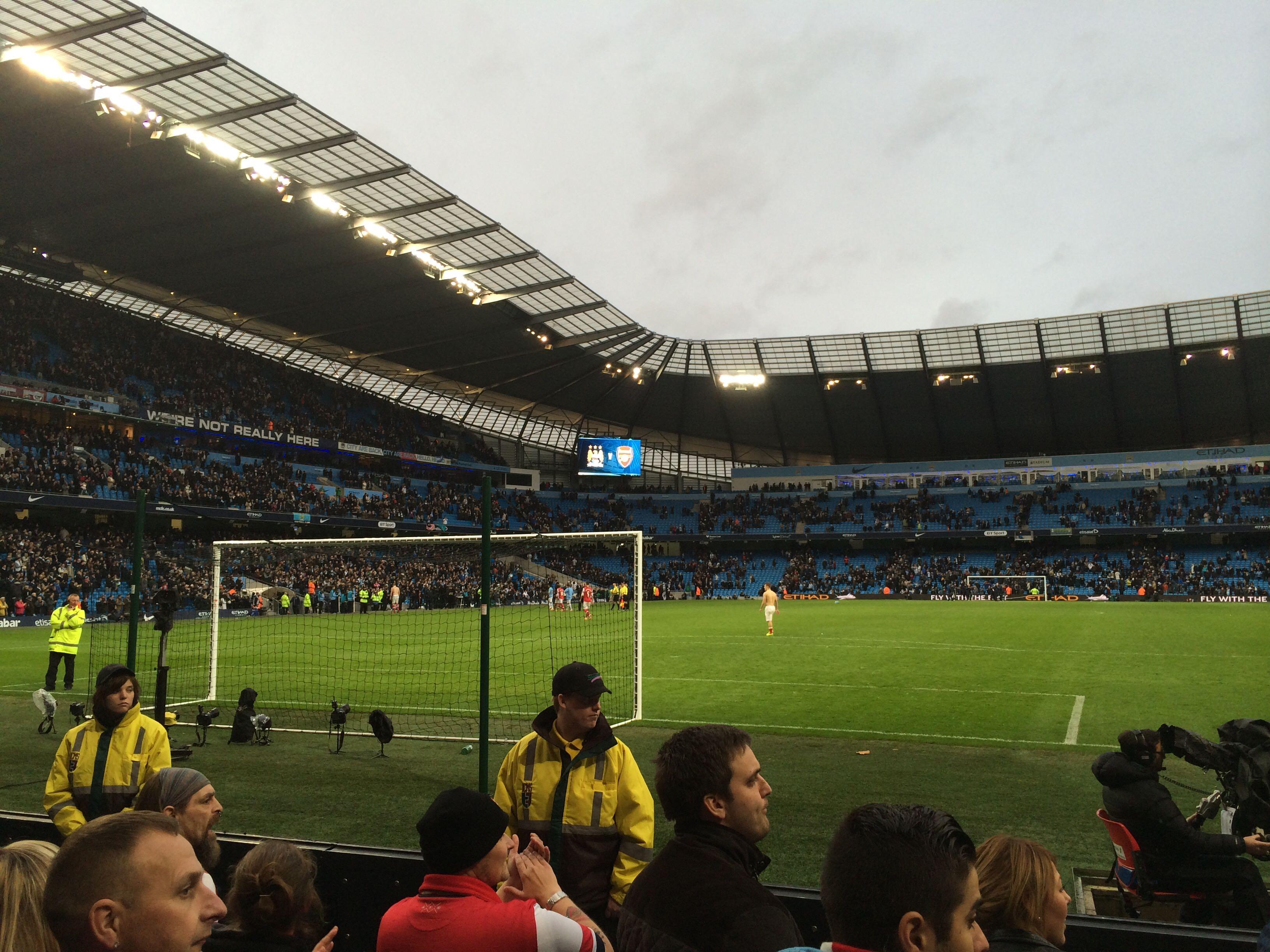 共同勾勒出 共同勾勒出